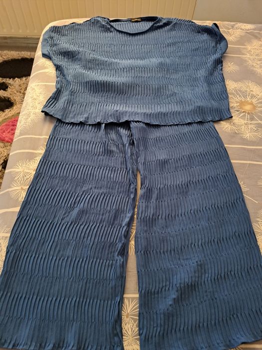 Costum de Petrecere