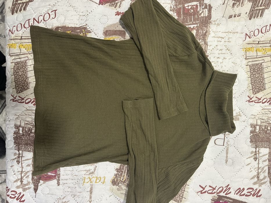 Блузки С размер 4 лева бройка