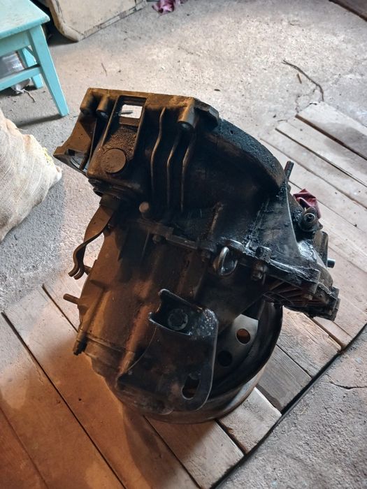 Коробка приора вылетает 2 передача