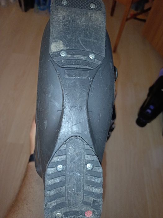 Продавам ски обувки Rossignol 26-26.5