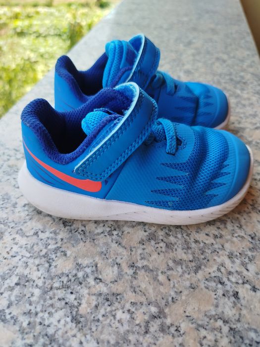 Детски маратонки Nike