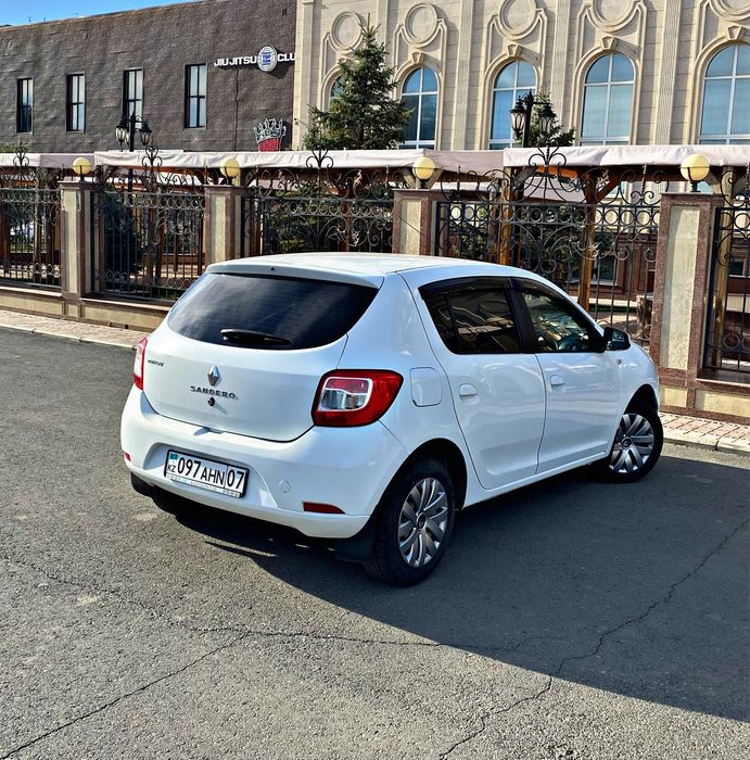 Renault Sandero 2014/1,6/122,000km