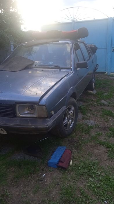 Продам автомобиль Фольксваген сантана