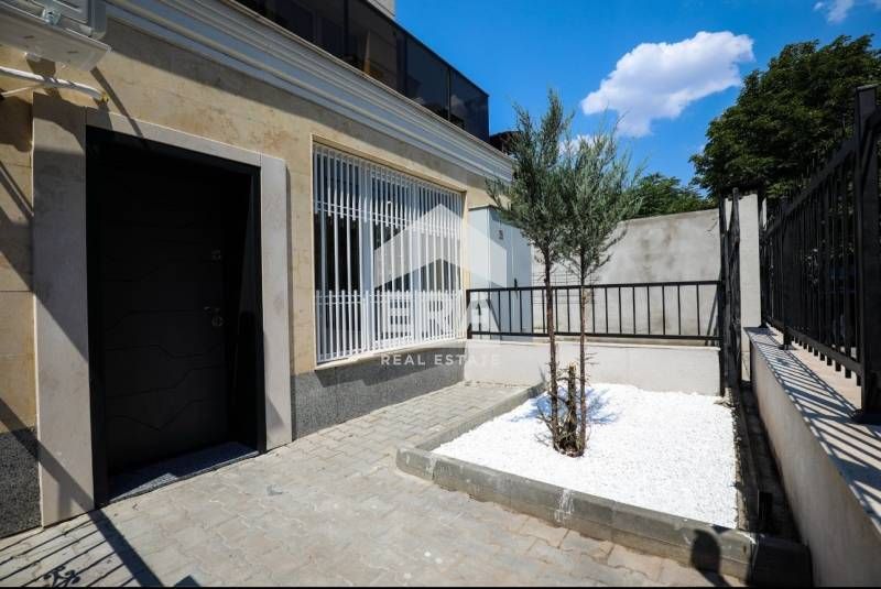 Продава се Тристаен апартамент в София, Център - 104 кв.м за 1614 €/кв.м - Снимка #7