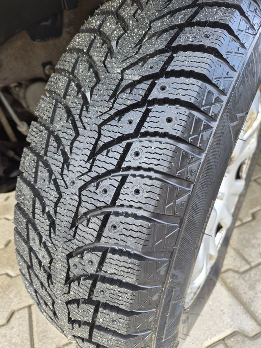 Vând Dacia Duster 4×4 Diesel  an fabricației  2011