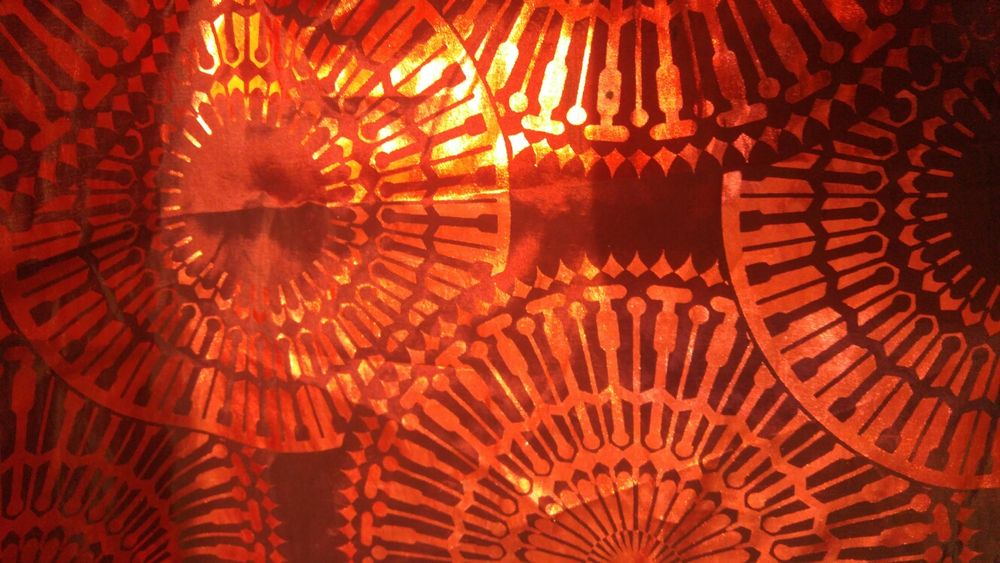 Аристократични пердета в разкошни цветове с метални отблясъци