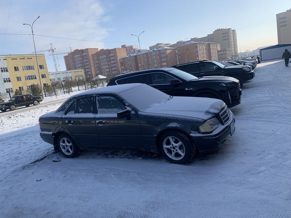 Мерседес w202 c180
