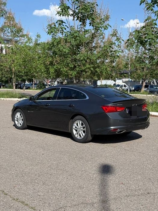 Chevrolet Malibu 2018 — 8