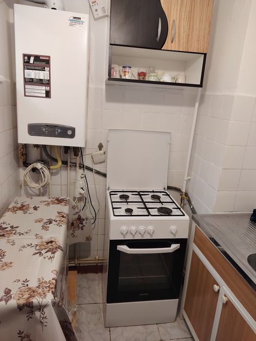 Vând apartament, proprietar