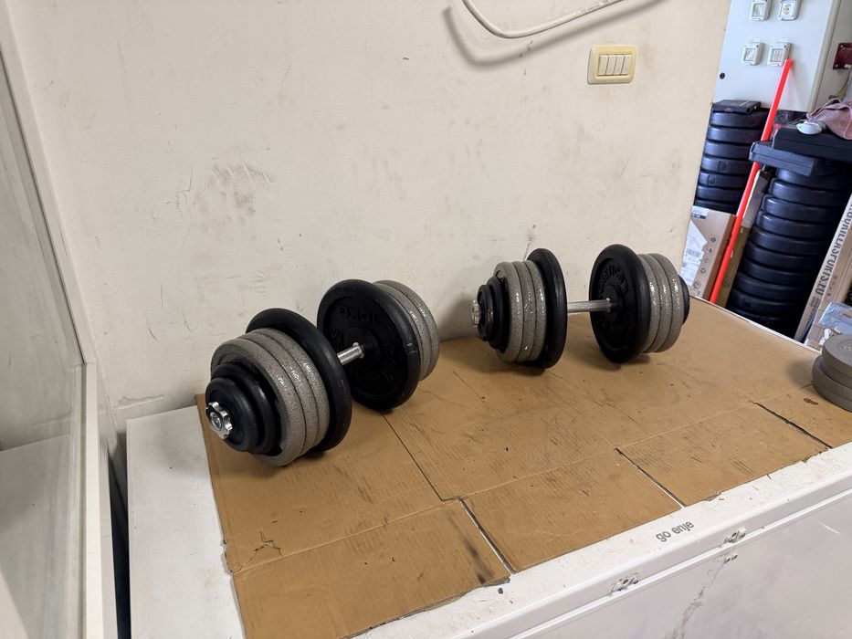 Set gantere reglabile noi 120 kg.  60 kg+60 kg=120 kg, pret 1300 lei