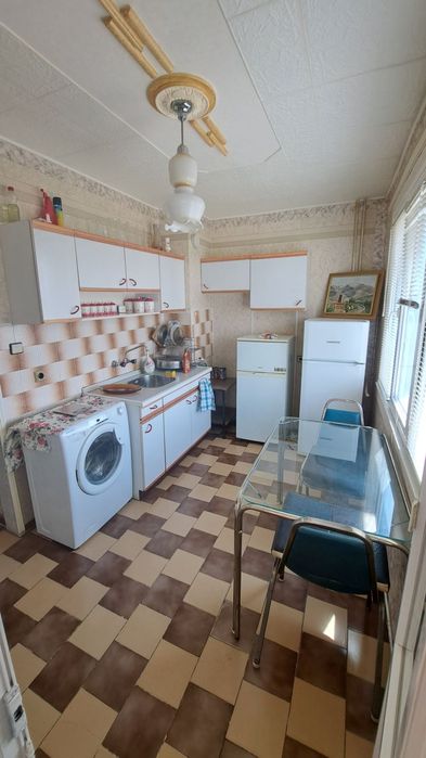 Дава се под наем Тристаен апартамент в София, Докторски паметник - 61 кв.м за 158597.76 € - Снимка #12