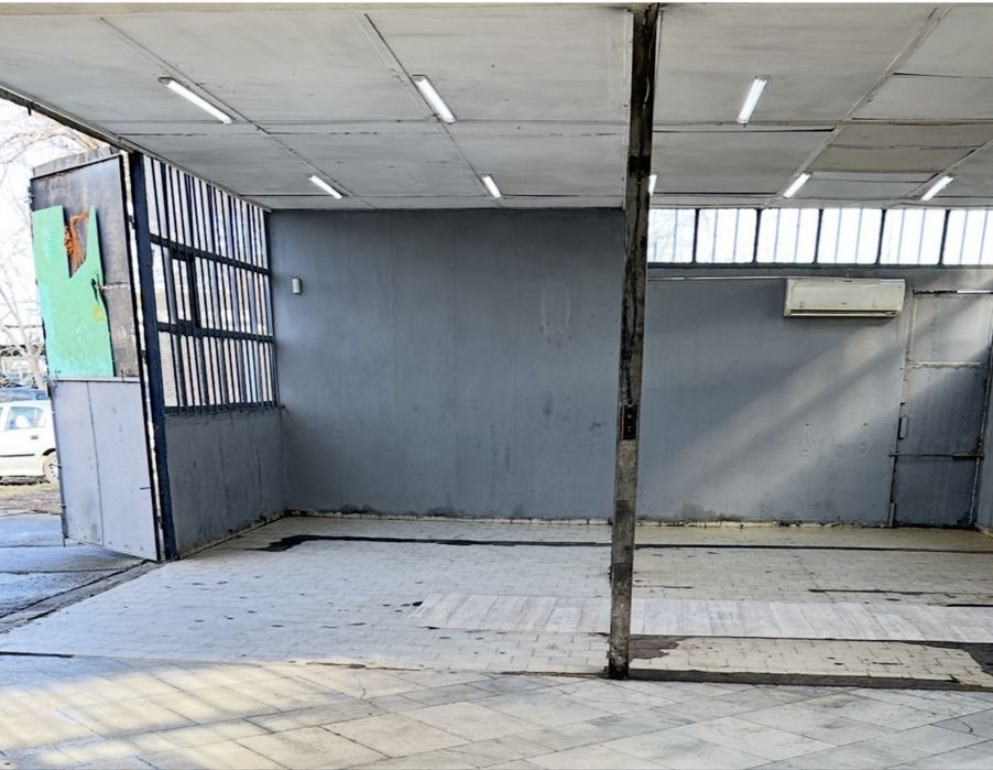 Дава се под наем Промишлена сграда в София, Обеля 2 - 110 кв.м за 663 € - Снимка #1