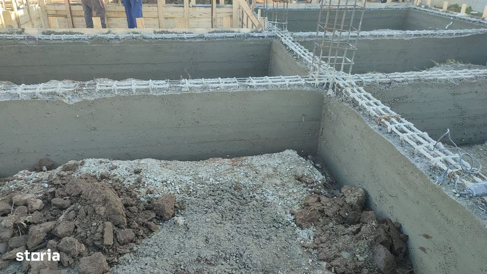 Casă nouă, 4 camere, zonă liniștită