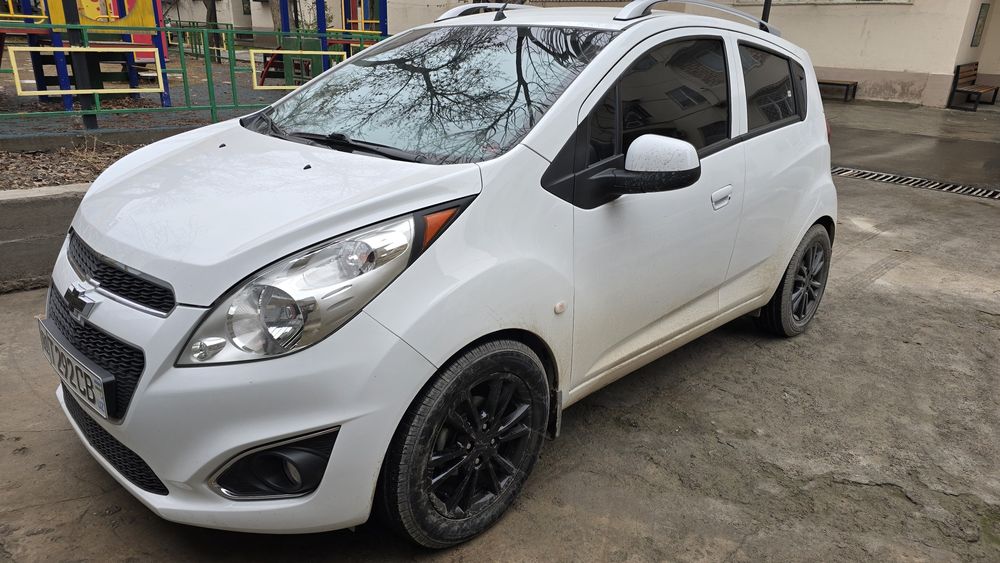 Spark 2017 Год 4 Автомат Одни руки в идеальном состоянии