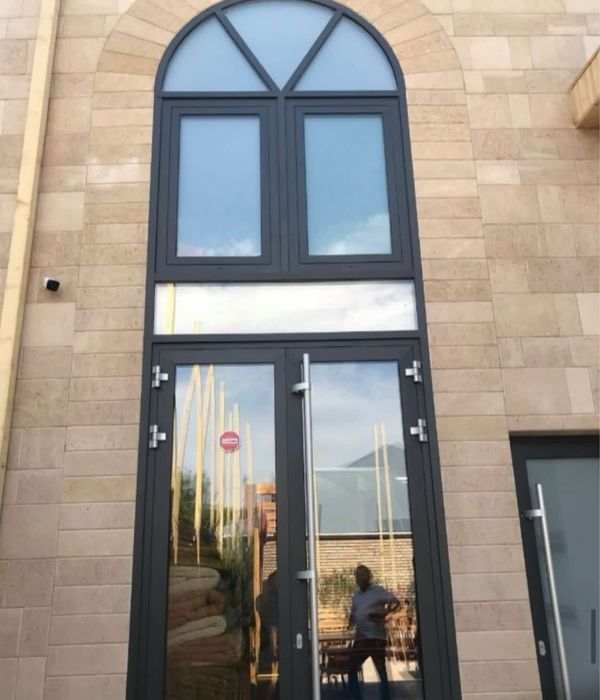 Пластиковый окна двери витражи