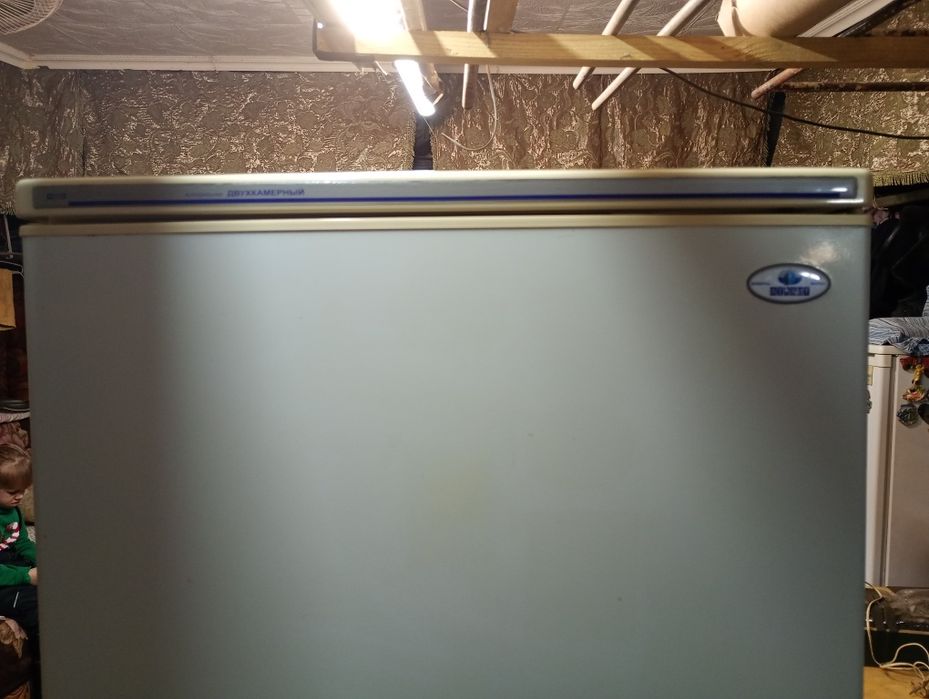 Продам  холодильник Атлант
