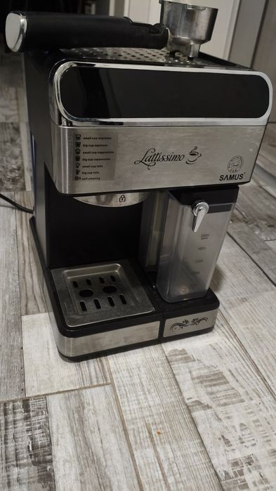 Espressor samus lattissimo
