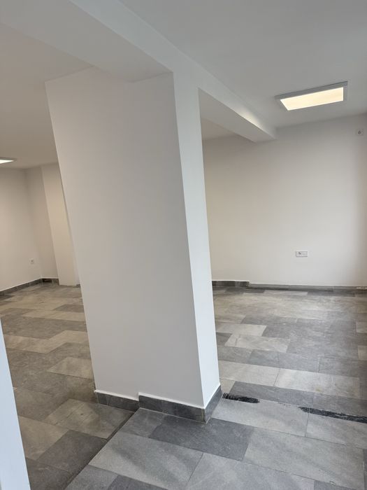 Дава се под наем Магазин в Велико Търново, Колю Фичето - 45 кв.м за 178.5 € - Снимка #1