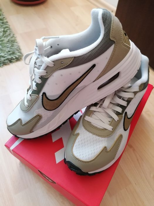 Ofertă Nike Air Max