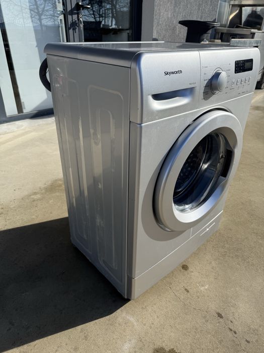 Сива пералня 45 см дълбока