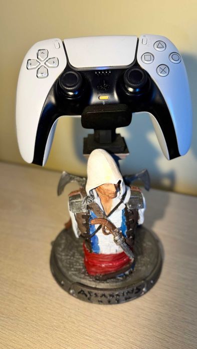 Suport controller PS5 Assassin's Creed III – Connor Kenway – pictat manual