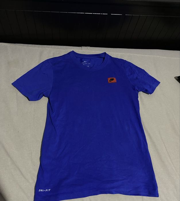 Tricou nike albastru