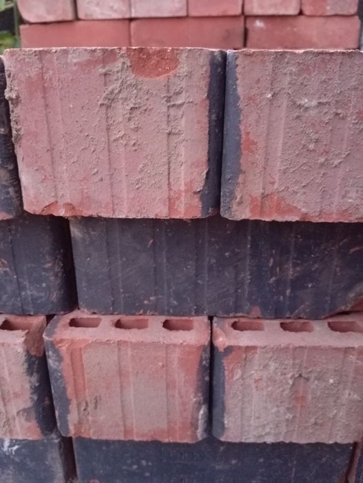 Продам !!!кирпич!