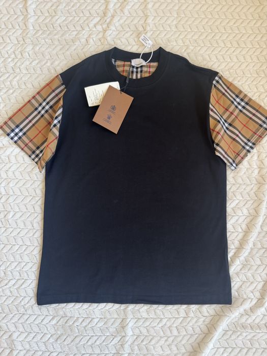 Дамска тениска нова