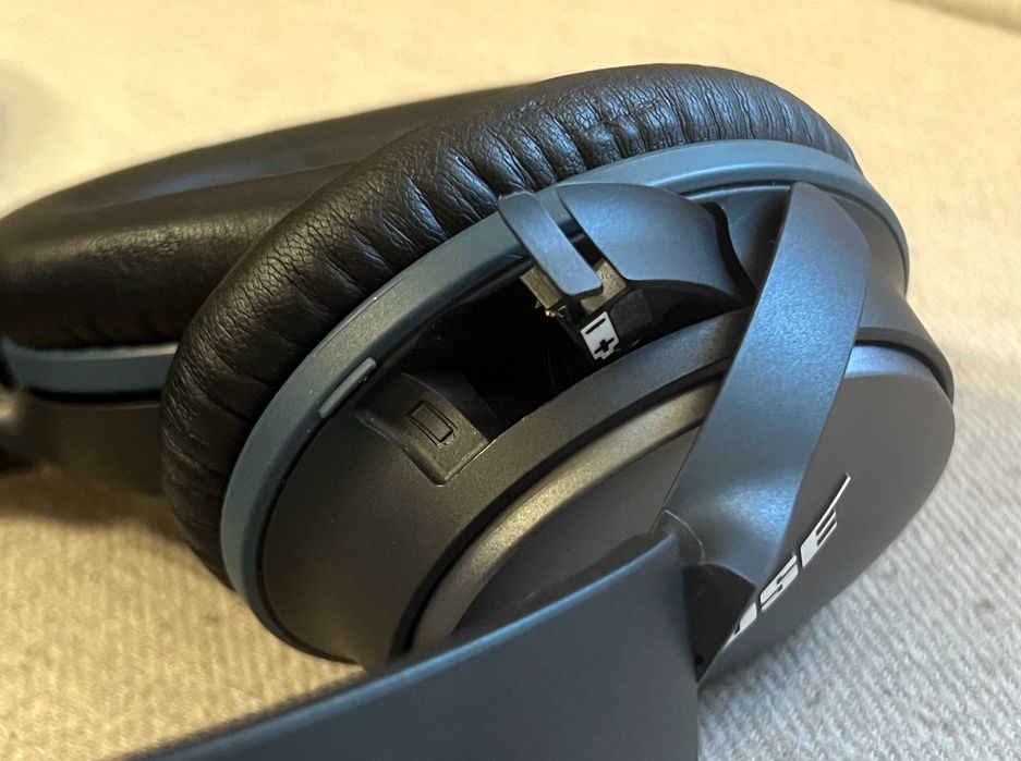 Casti Bose QuietComfort 25 QC25 noise cancelling cu husa