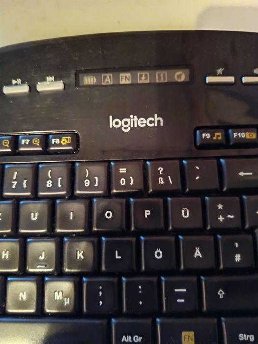 Клавиатура Logitech Wireless