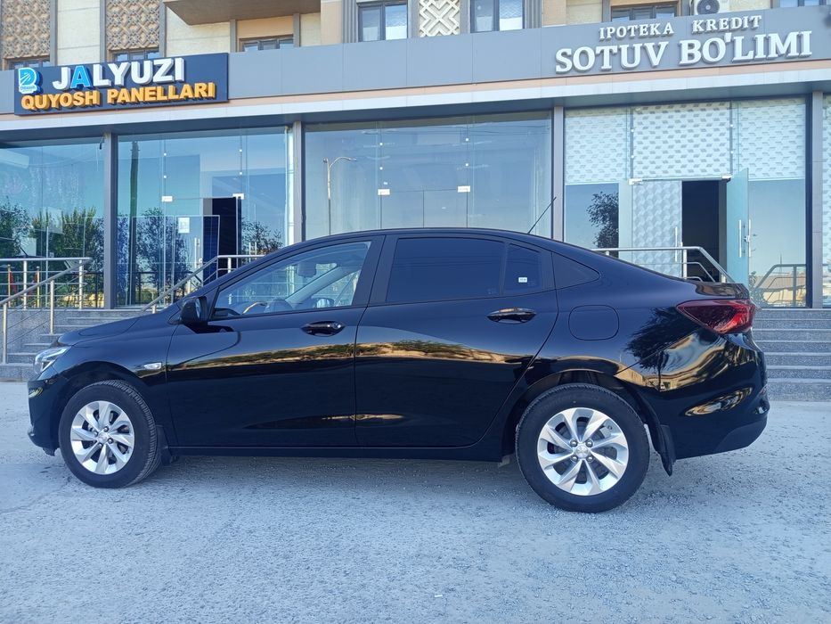 Chevrolet Onix 2025 — 7