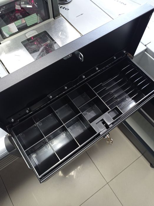 Касов модул 2.10м /нов/ - оборудван