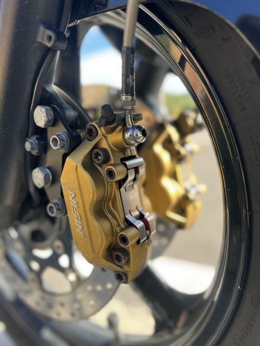 Suzuki DL650 V-strom