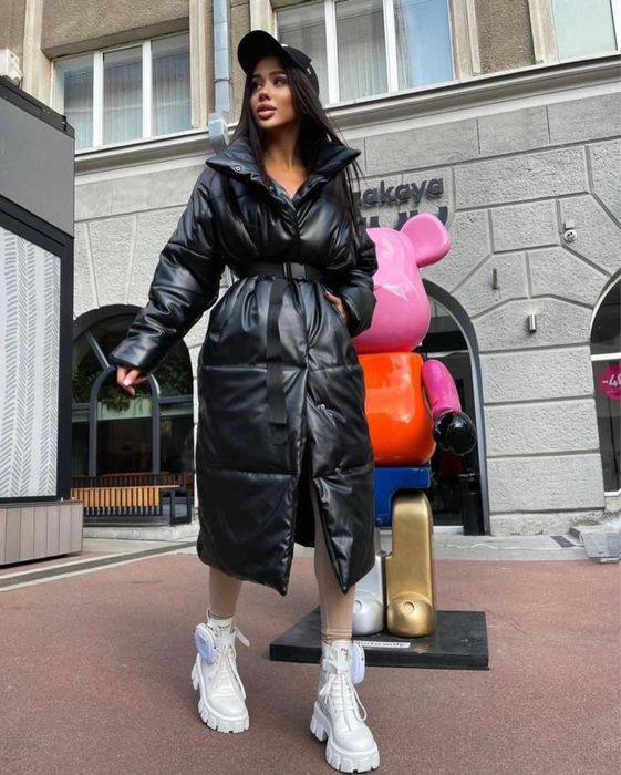 Куртки женские новые