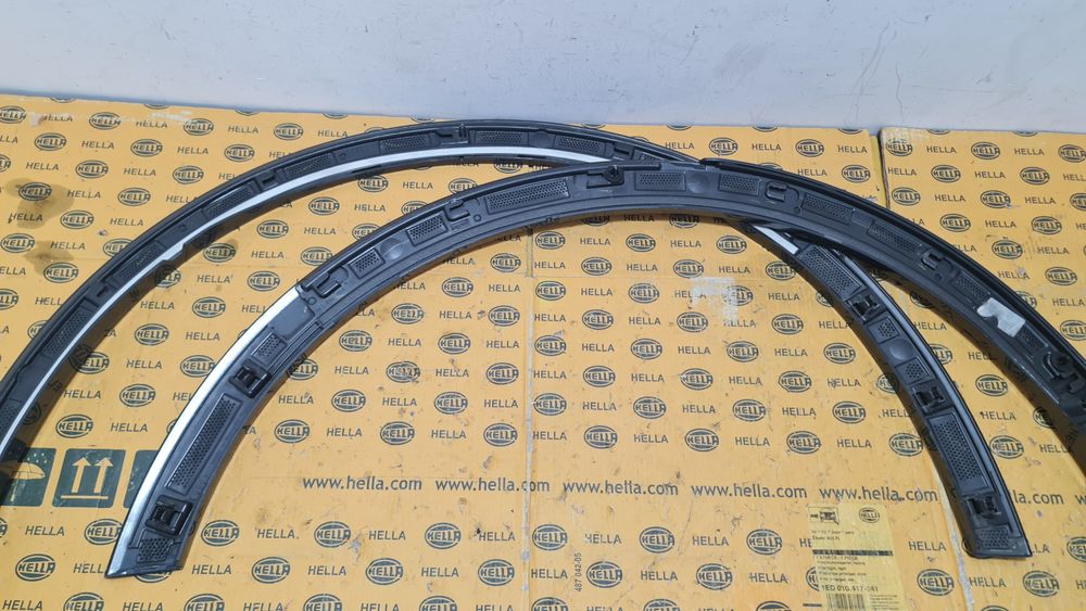 Bandou ornament overfender aripa stanga fata spate Audi Q3 F3 2019+ S line 83a853717a 83a853817a