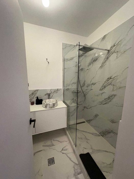 Apartament 3 camere LUX cu loc de parcare privat inclus in interiorul complexului | Vedere la mare & piscină | Alezzi Beach Resort Mamaia Nord | 87 mp