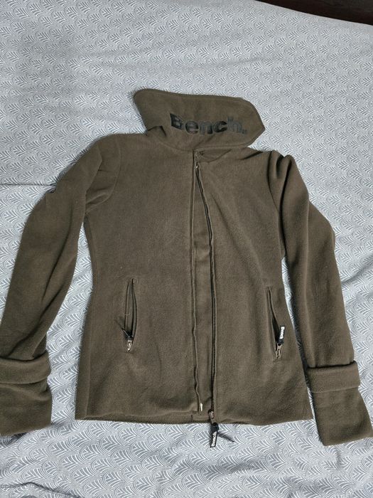 Оригинален полар Bench.