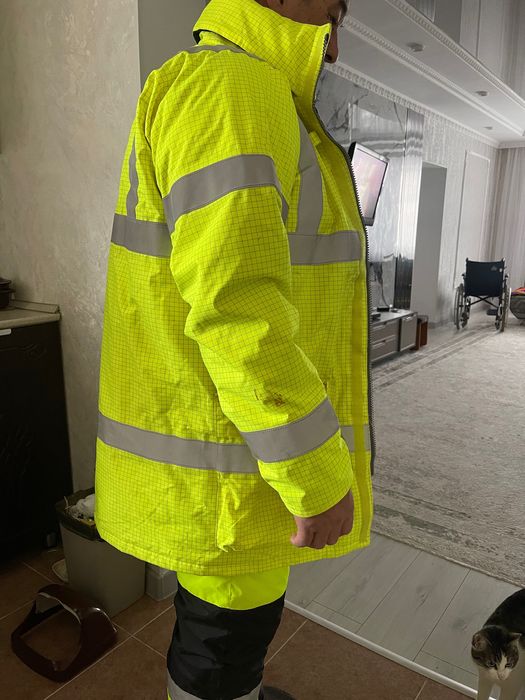 Продам спецодежда