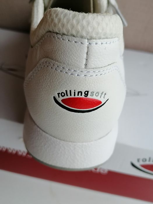 Adidași damă noi, sport .piele