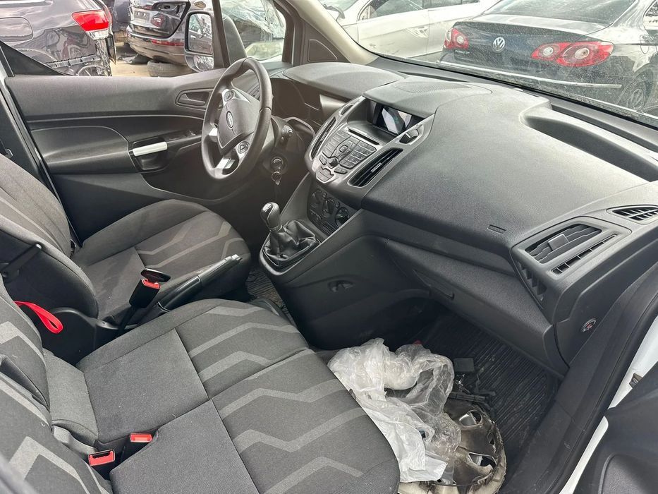 Dezmembrari Ford Transit Connect 2016