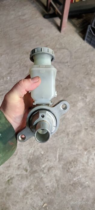 Главный тормозной
