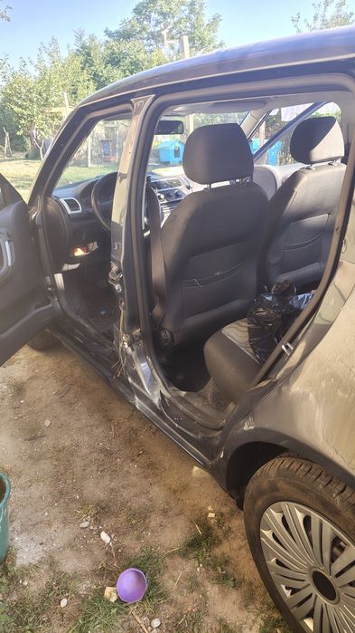 Vând  Skoda  pentru dezmembrare /reparare /