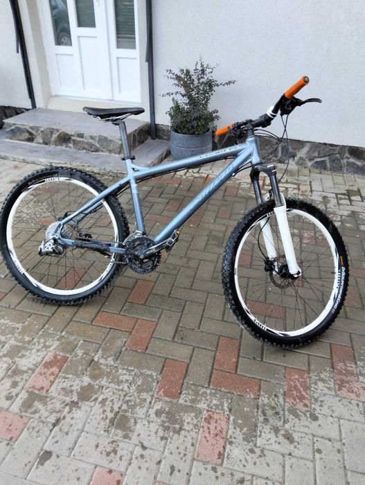 Mountain bike carrera
