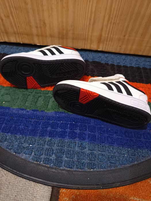 Адидас  27 номер