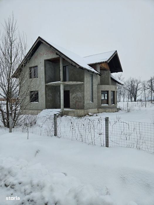 Casa semifinisata P+E de vanzare – Beclean, cartier Podirei, langa B