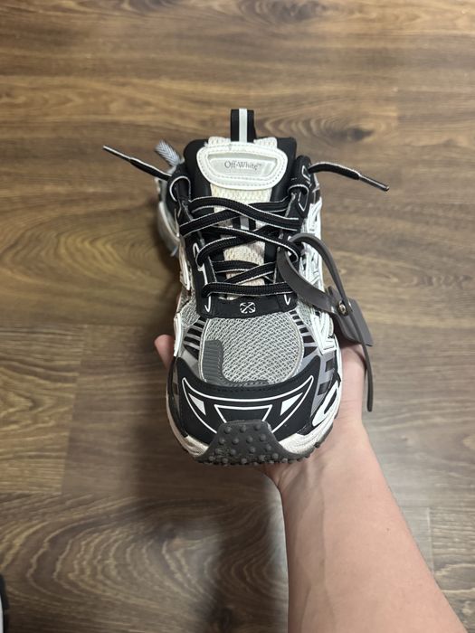 off white be right back grey