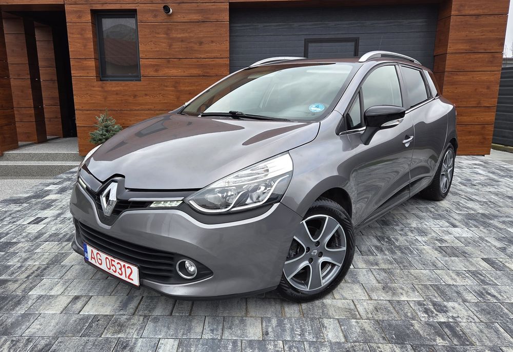 Renault Clio 4 / 1.5 Diesel  / Euro 5 / Navigatie