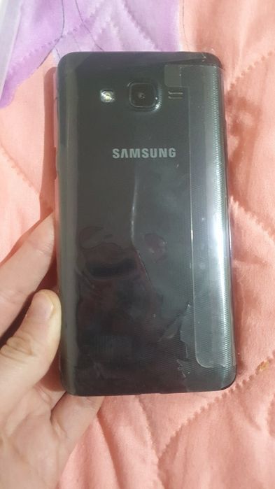 Samsung Galaxy J2 sotiladi