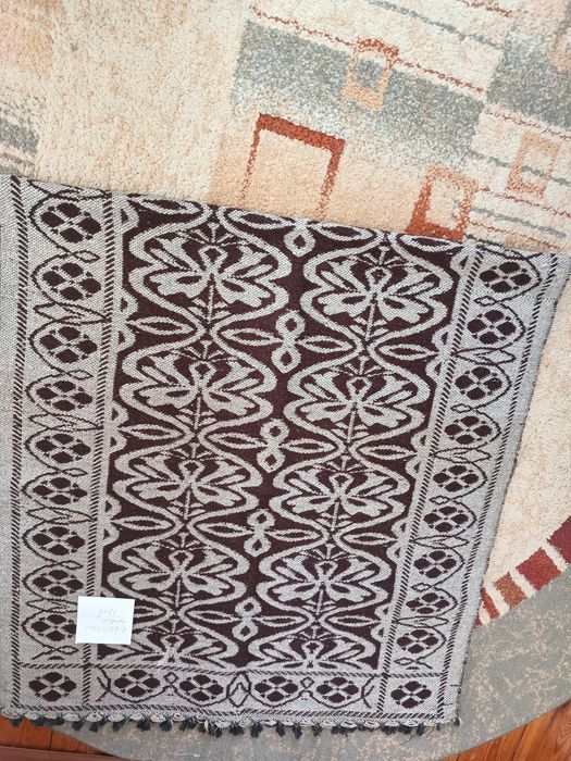 Килимени пътеки и черга