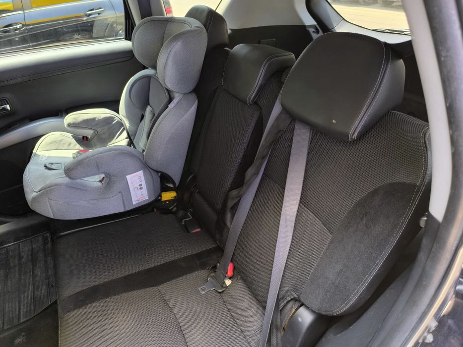 Mitsubishi Outlander 2.0d  6ск